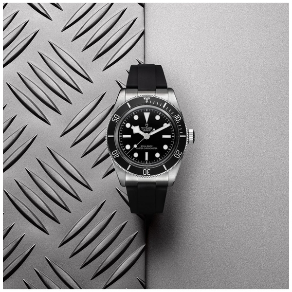 TUDOR BLACK BAY