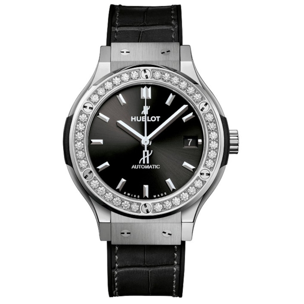 ZEGAREK HUBLOT CLASSIC FUSION TITANIUM DIAMONDS