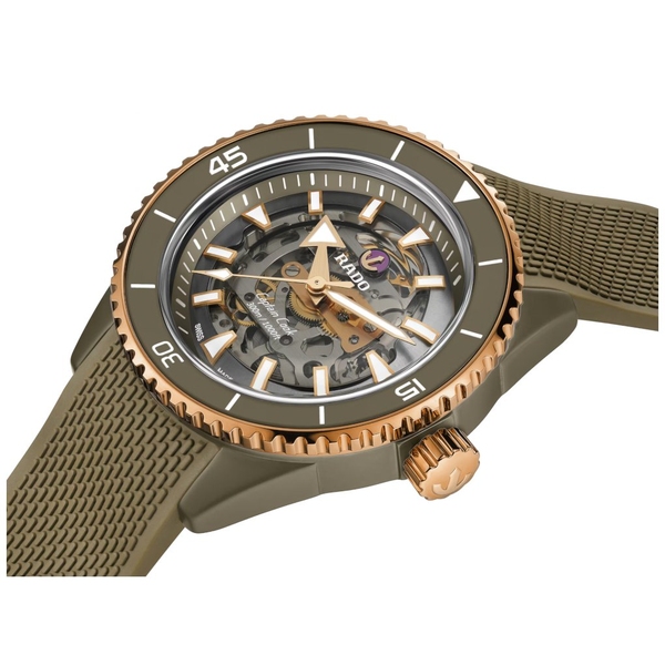 ZEGAREK RADO CAPTAIN COOK HIGH-TECH CERAMIC SKELETON