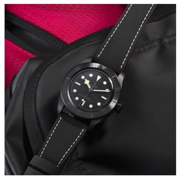TUDOR BLACK BAY CERAMIC