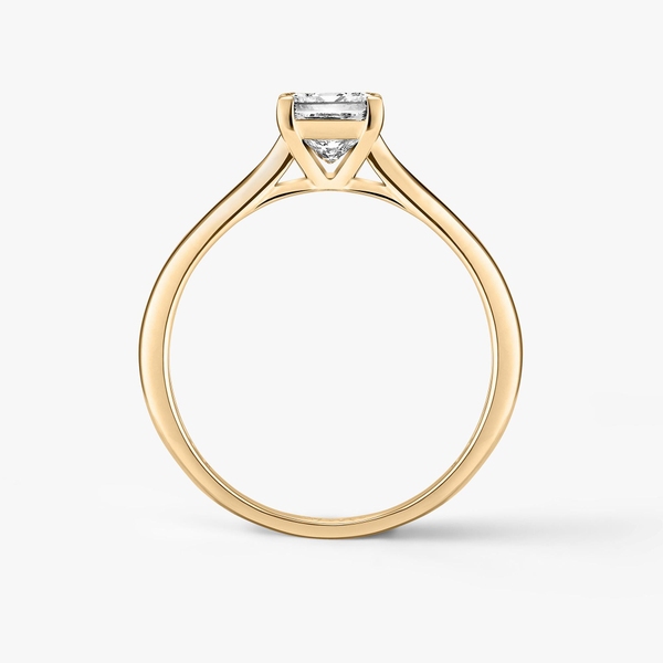 Pierścionek zaręczynowy złoty Niezwykły