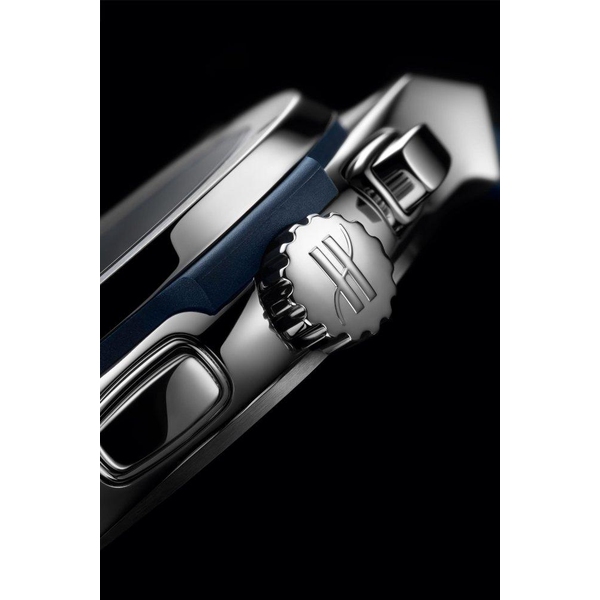 ZEGAREK HUBLOT CLASSIC FUSION CHRONOGRAPH TITANIUM BLUE