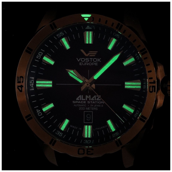 ZEGAREK VOSTOK EUROPE ALMAZ SPACE STATION AUTOMATIC