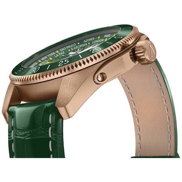ZEGAREK AVIATOR AIRACOBRA GMT