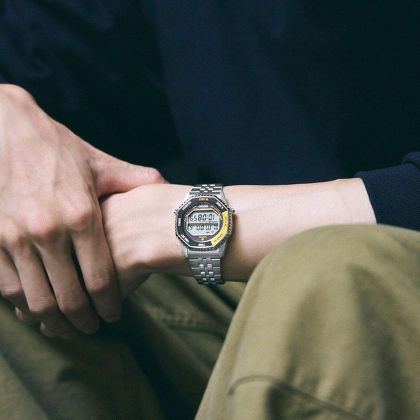 ZEGAREK SEIKO DIGITAL QUARTZ