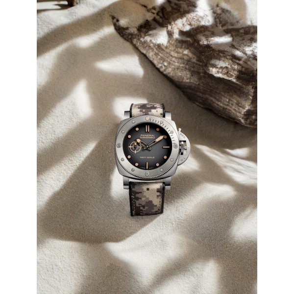 ZEGAREK PANERAI SUBMERSIBLE NAVY SEALS