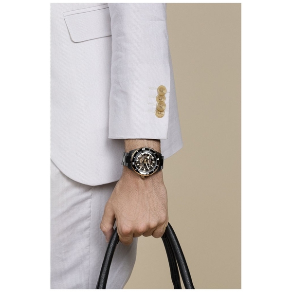 ZEGAREK RADO CAPTAIN COOK HIGH-TECH CERAMIC