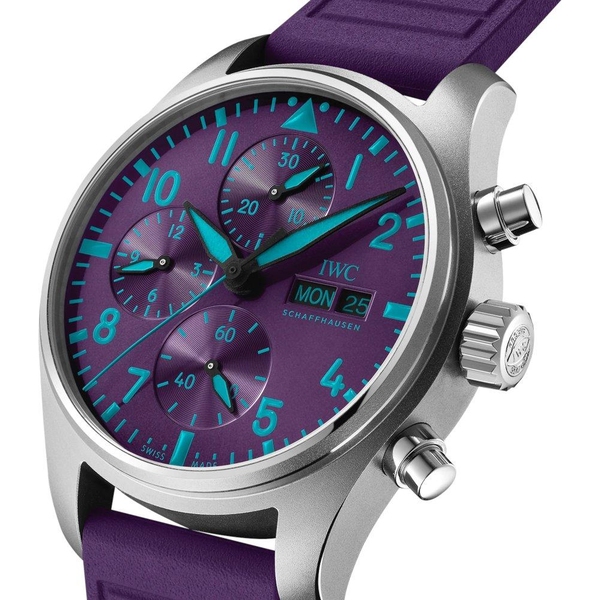 ZEGAREK IWC SCHAFFHAUSEN PILOT'S CHRONOGRAPH 41 MERCEDES-AMG PETRONAS FORMULA 1 TEAM