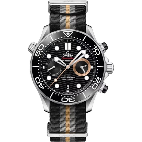 ZEGAREK OMEGA SEAMASTER DIVER 300M 007 FIRST LIGHT