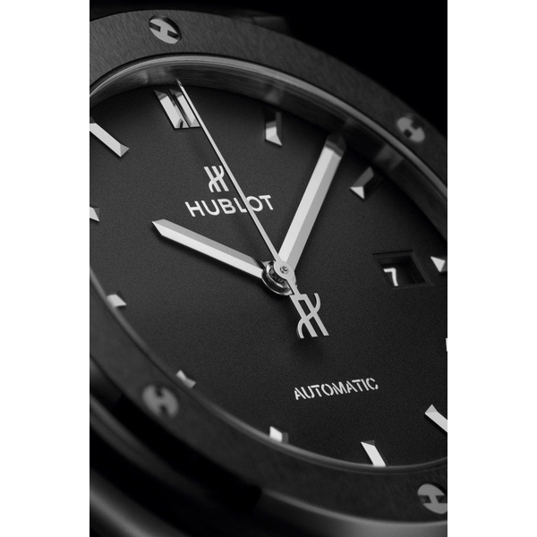 ZEGAREK HUBLOT CLASSIC FUSION BLACK MAGIC