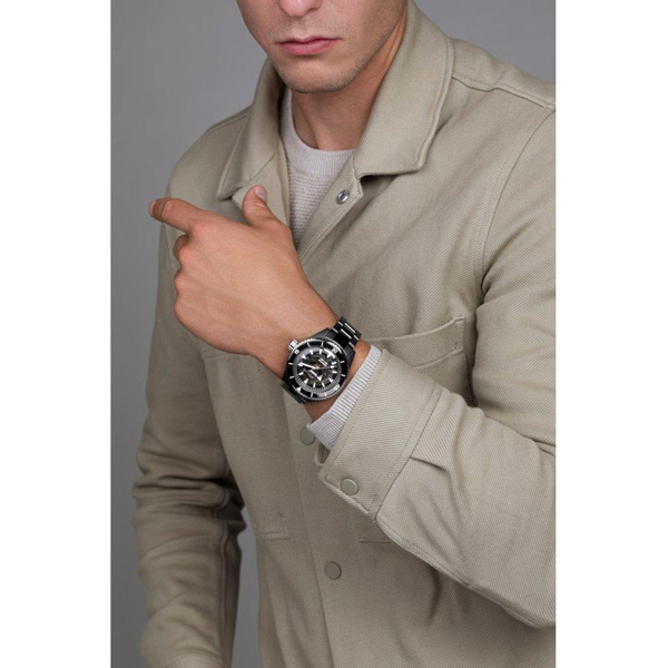 ZEGAREK RADO CAPTAIN COOK HIGH-TECH CERAMIC