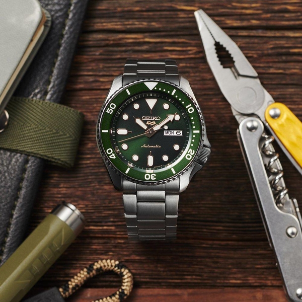 ZEGAREK SEIKO 5 SPORTS AUTOMATIC