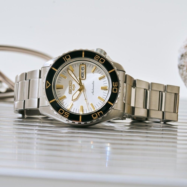 ZEGAREK SEIKO 5 SPORTS AUTOMATIC