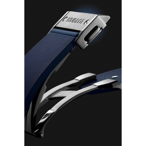ZEGAREK HUBLOT CLASSIC FUSION TITANIUM BLUE