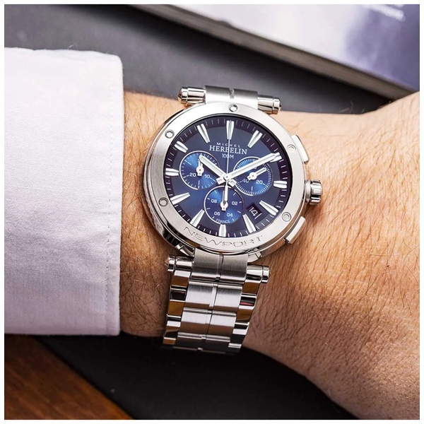 ZEGAREK HERBELIN NEWPORT CHRONOGRAPH