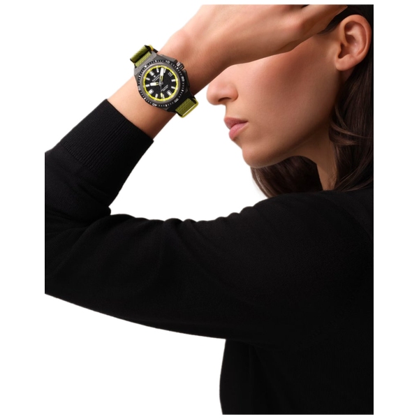ZEGAREK ZENITH DEFY EXTREME DIVER
