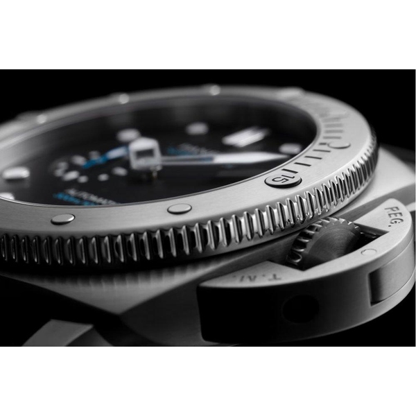 ZEGAREK PANERAI SUBMERSIBLE