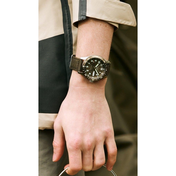 ZEGAREK SEIKO 5 SPORTS FIELD AUTOMATIC