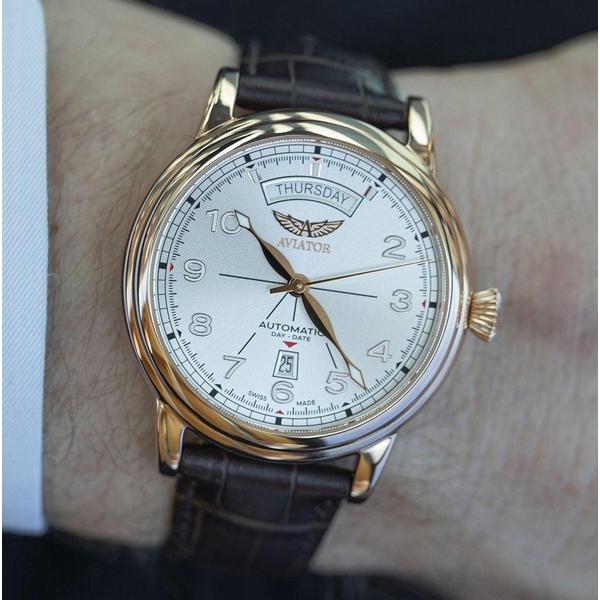 ZEGAREK AVIATOR DOUGLAS DAY-DATE