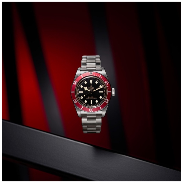 TUDOR BLACK BAY