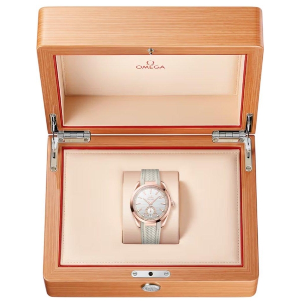 ZEGAREK OMEGA SEAMATSER AQUA TERRA 150M