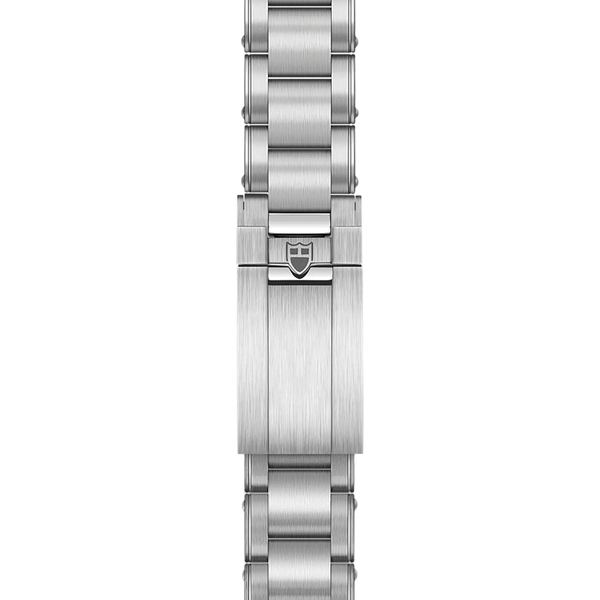 TUDOR BLACK BAY PRO