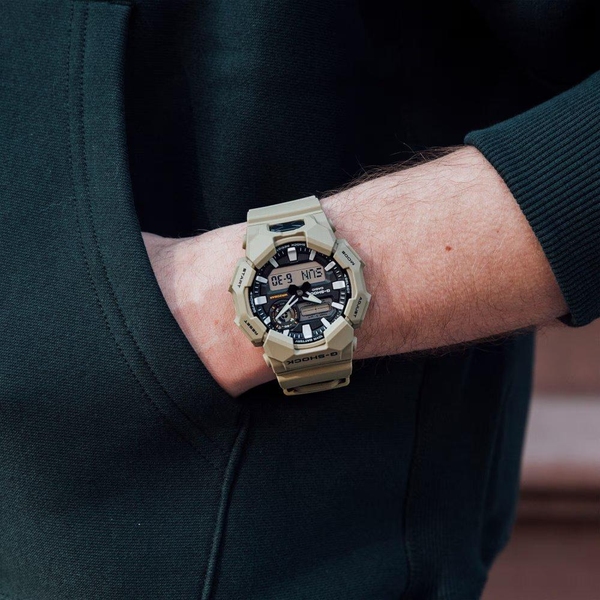 ZEGAREK G-SHOCK CLASSIC GA-010