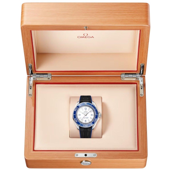 ZEGAREK OMEGA SEAMASTER PLANET OCEAN 6000M