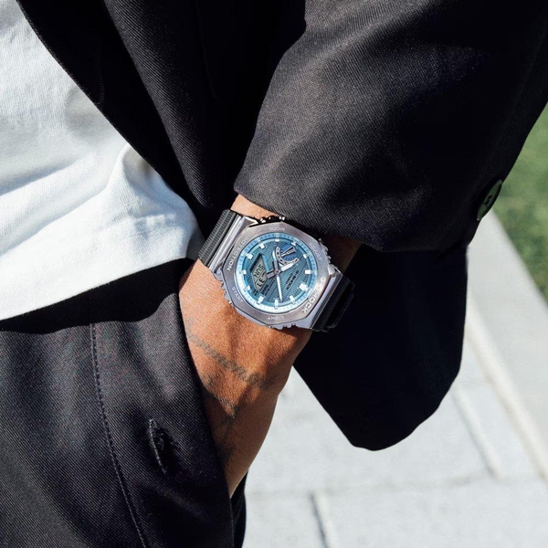ZEGAREK G-SHOCK G-STEEL GBM-2100 SERIES