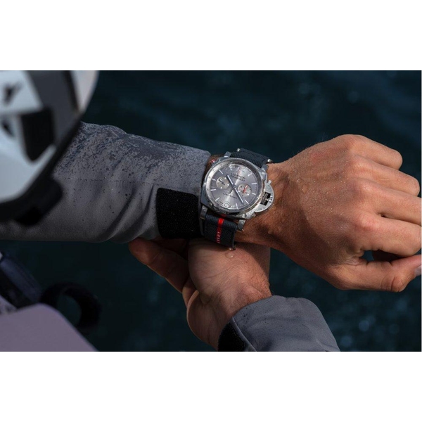 ZEGAREK PANERAI LUMINOR LUNA ROSSA CHRONO LIMITED EDITION
