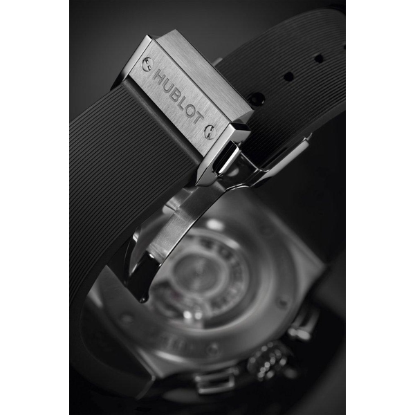 ZEGAREK HUBLOT CLASSIC FUSION AEROFUSION TITANIUM