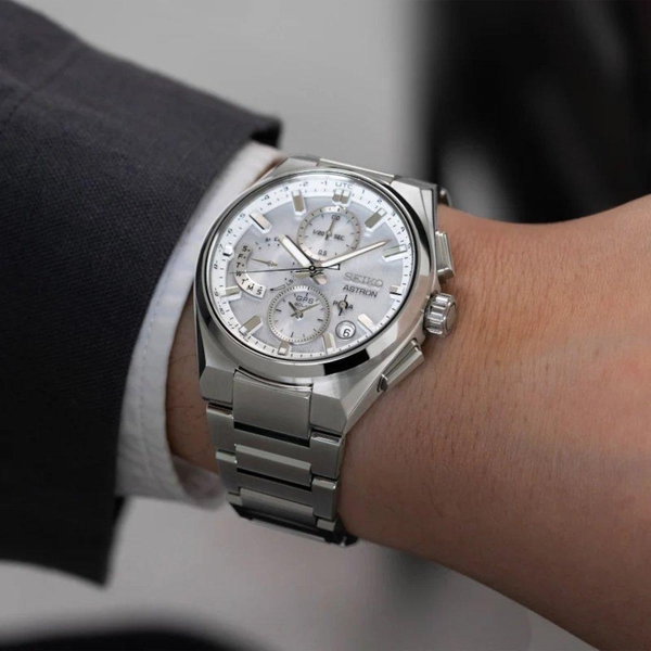 ZEGAREK SEIKO ASTRON GPS SOLAR