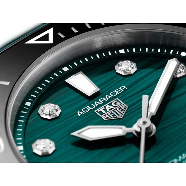 ZEGAREK TAG HEUER AQUARACER PROFESSIONAL 300 DATE