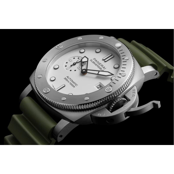 ZEGAREK PANERAI SUBMERSIBLE