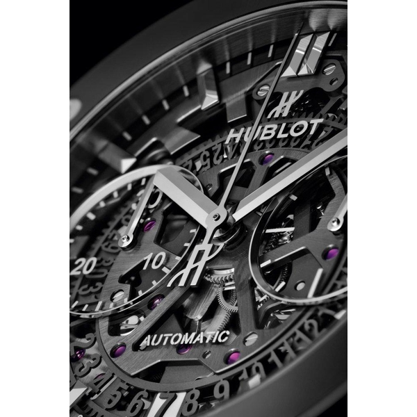 ZEGAREK HUBLOT CLASSIC FUSION AEROFUSION BLACK MAGIC