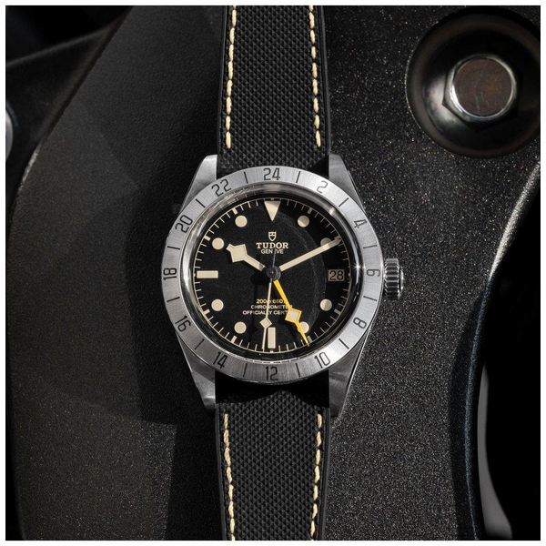 TUDOR BLACK BAY PRO