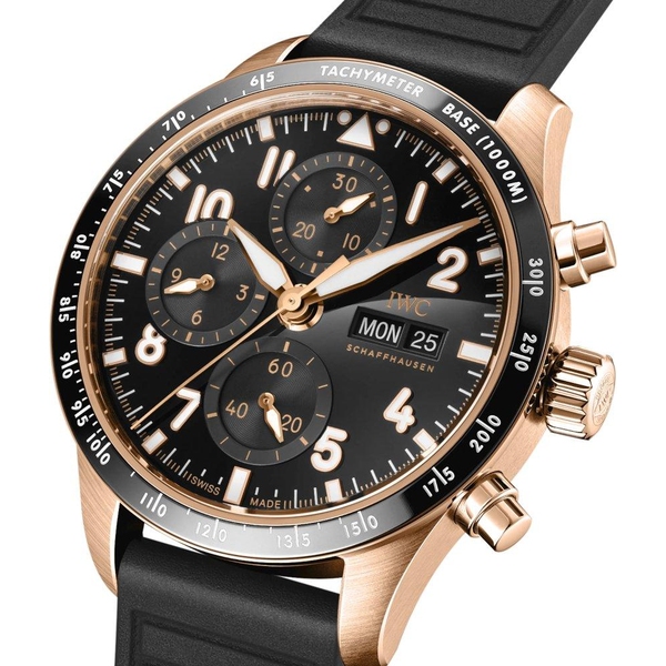 ZEGAREK IWC SCHAFFHAUSEN PILOT'S PERFORMANCE CHRONOGRAPH 41