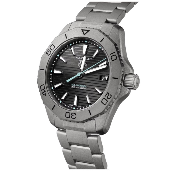 ZEGAREK TAG HEUER AQUARACER PROFESSIONAL 200 SOLARGRAPH