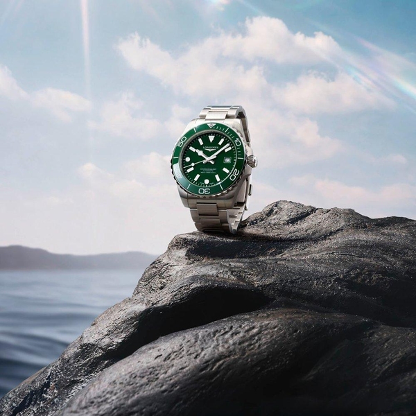 LONGINES HYDROCONQUEST 42MM