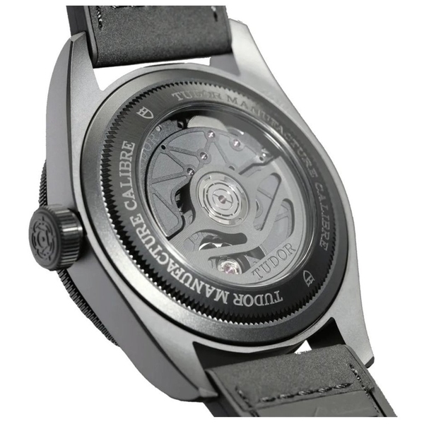 TUDOR BLACK BAY CERAMIC