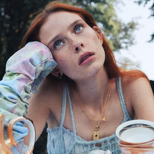 Wisiorek Karta Pik Wonderland