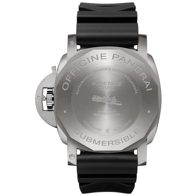 ZEGAREK PANERAI SUBMERSIBLE TITANIO
