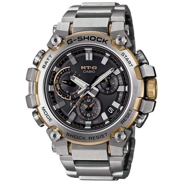 ZEGAREK G-SHOCK EXCLUSIVE Metal Twisted G-Dual Core Guard