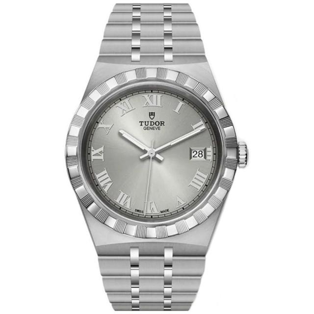 TUDOR ROYAL