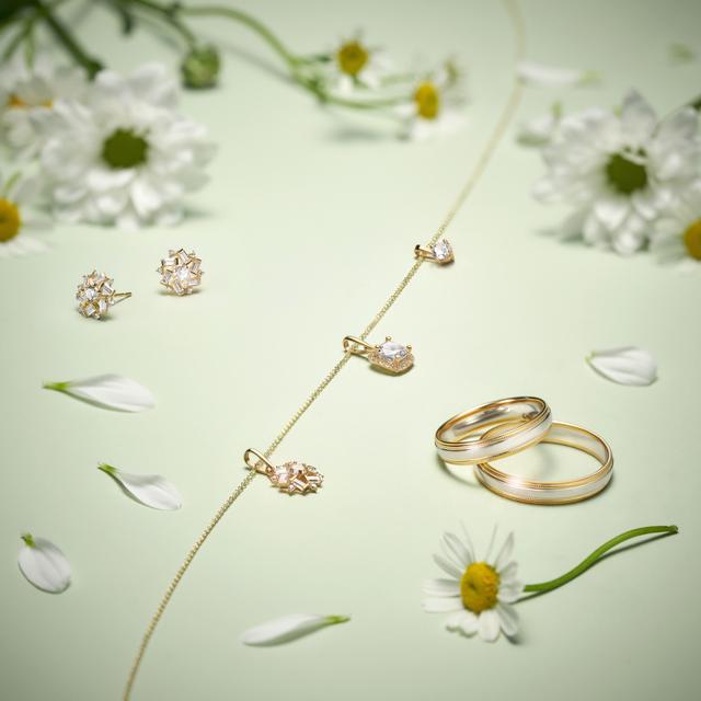 Wisiorek złoty Doskonały