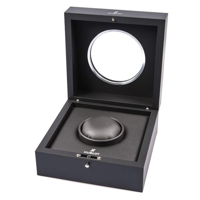 ZEGAREK HUBLOT CLASSIC FUSION BLACK MAGIC