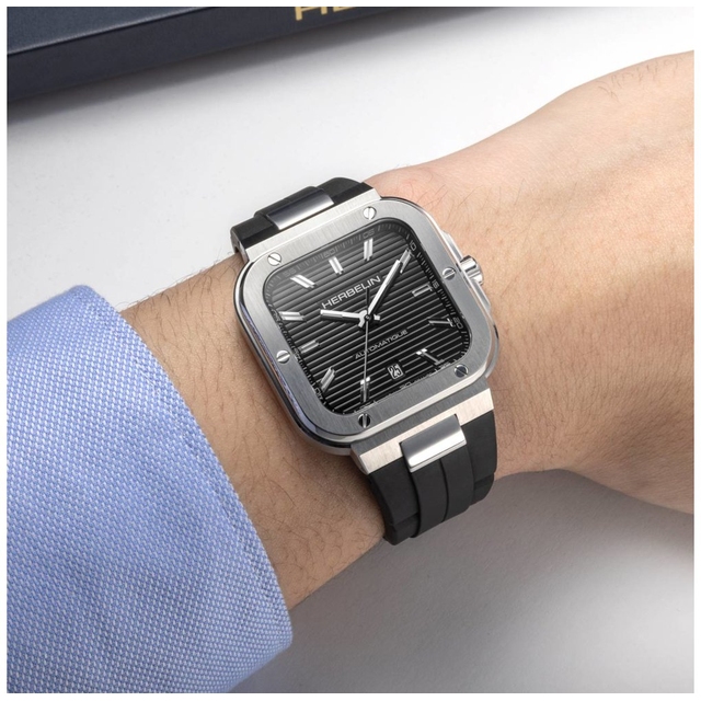 ZEGAREK HERBELIN CAP CAMARAT SQUARE AUTOMATIC