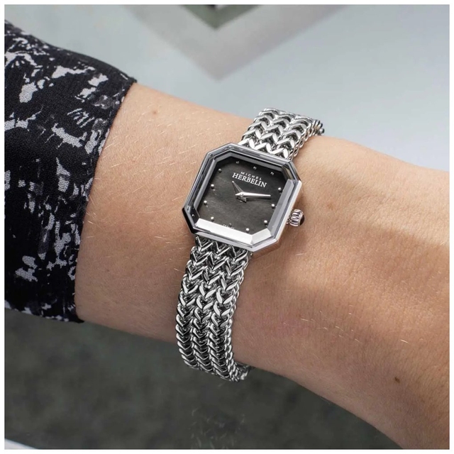 ZEGAREK HERBELIN OCTOGONE