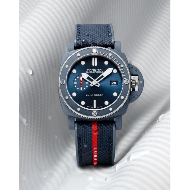 ZEGAREK PANERAI SUBMERSIBLE LUNA ROSSA