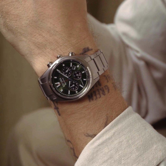 ZEGAREK CITIZEN ECO-DRIVE SUPER TITANIUM CHRONOGRAPH